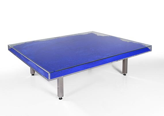 Yves Klein - Table Bleue - 
