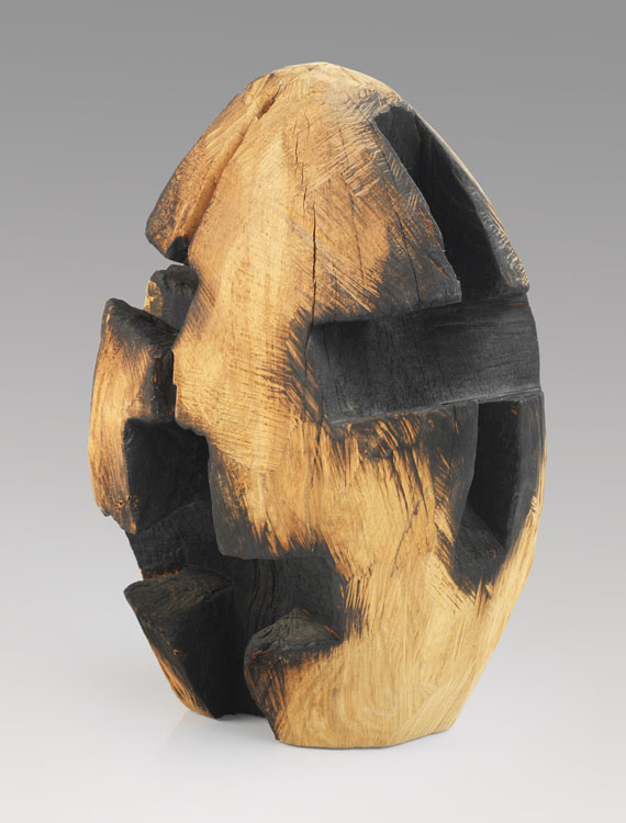 David Nash - Cross Egg - 