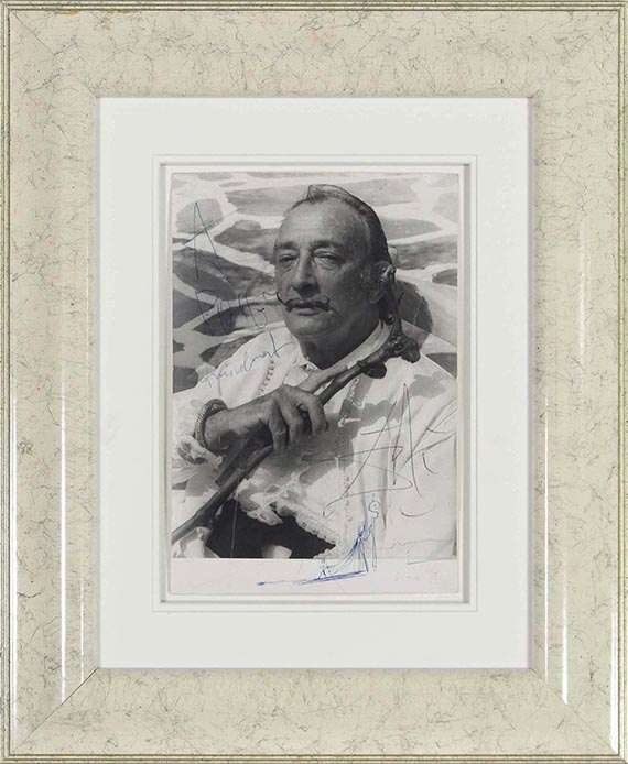 Salvador Dalí - Porträtfotografie von Salvador Dalí - Frame image