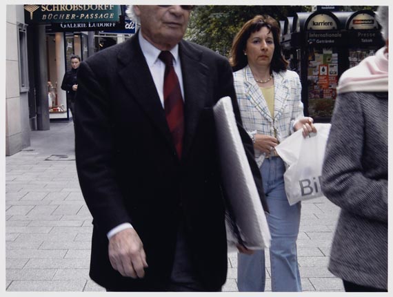 Thomas Struth - Obdachlose fotografieren Passanten - 