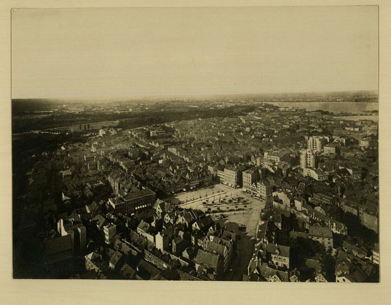 Innenstadt - 4 Fotos, Graskeller / Steinstraße / Innenstadt. 1870-1898