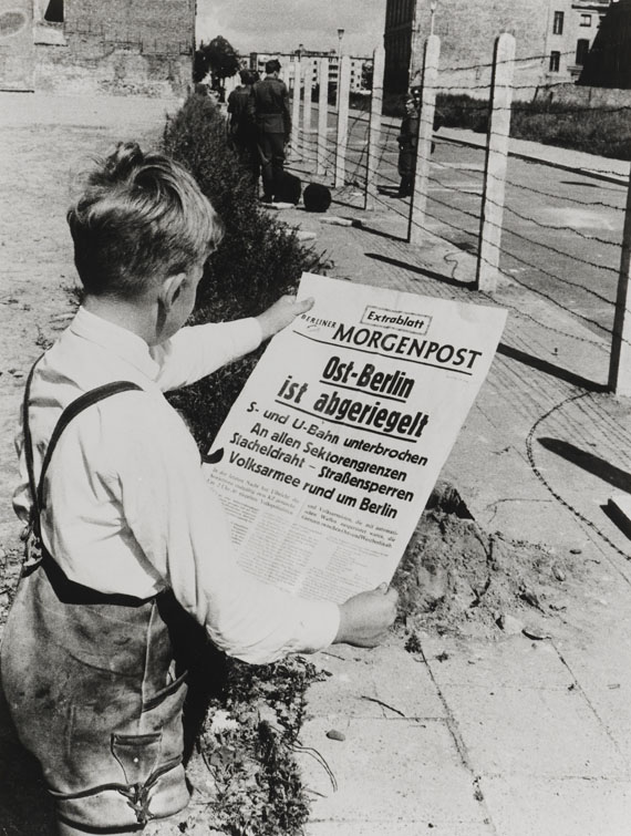   - Berlin Checkpoint Charlie. 1946-1989. - 