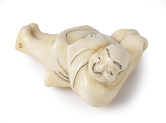  Japan - 5 Netsuke - 