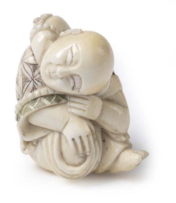  Japan - 5 Netsuke - 