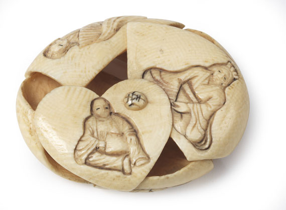  Japan - 4 Netsuke - 