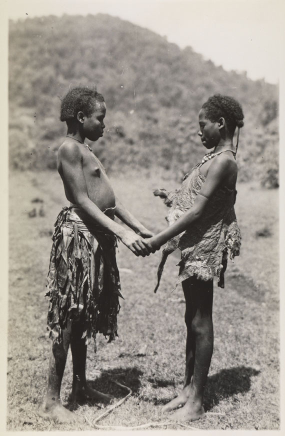   - Sammlung mit ca. 3.000 Orig. Fotografien Abessinien, mit Korrespondenz. - 