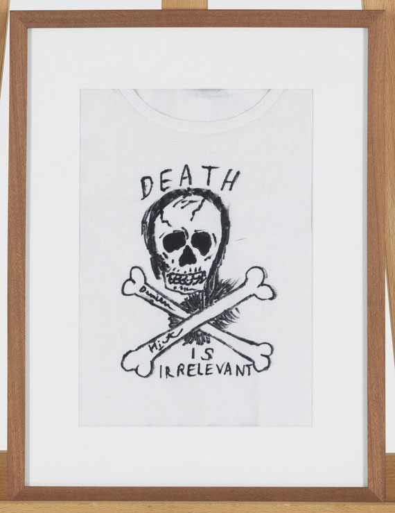 Damien Hirst - Death is irrelevant - Frame image