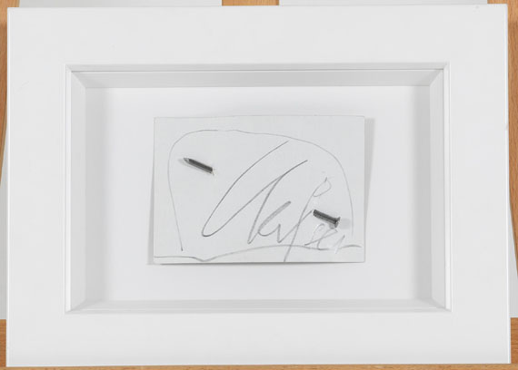 Günther Uecker - Nagelbild - Frame image
