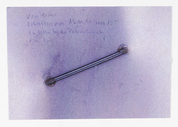 Günther Uecker - Nagelbild - Back side