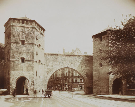 München-Fotografien - 35 Fotographien + Lichtdrucke München. 1905-12.