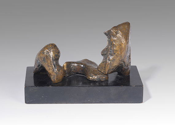 Henry Moore - Three Piece Reclining Figure: Maquette Nr 1“