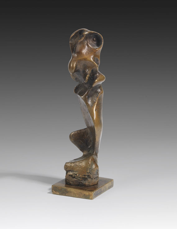 Henry Moore - Standing Girl - 