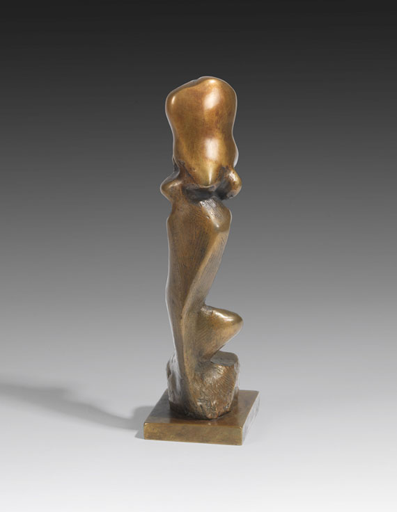 Henry Moore - Standing Girl - 