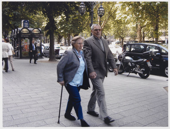 Thomas Struth - Obdachlose fotografieren Passanten - 