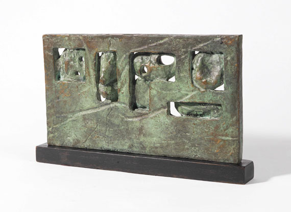 Henry Moore - Time/Life screen: Maquette No. 3 - Back side