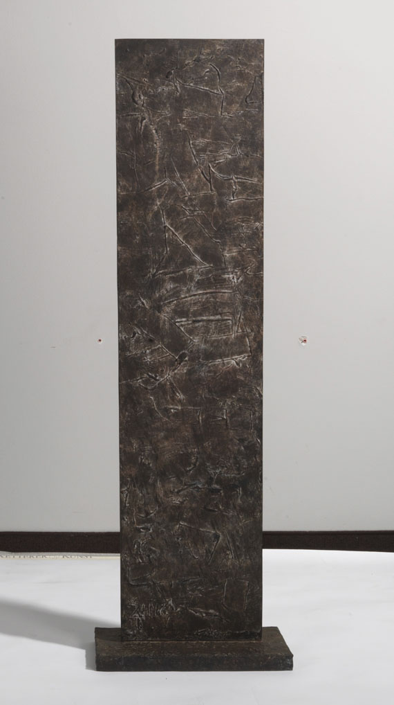 Herbert Zangs - Stele - Back side