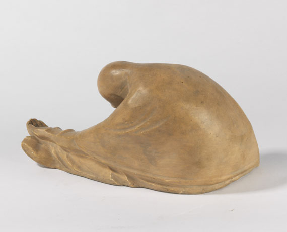 Ernst Barlach - Russische Bettlerin - Back side