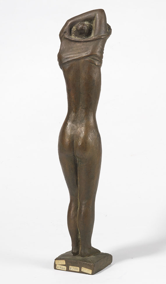 Gerhard Marcks - Hemdausziehende - Back side