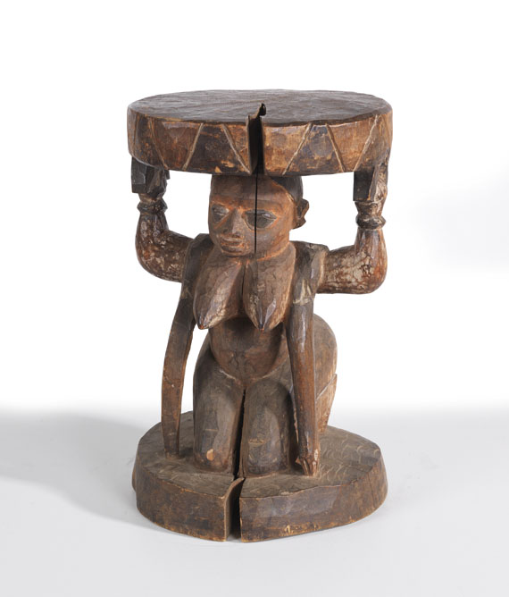   - Hocker (Karyatide) - 