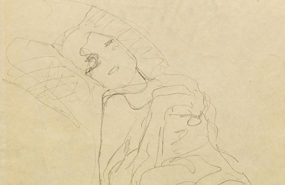 Gustav Klimt - Halbakt von vorne, nach links liegend - 