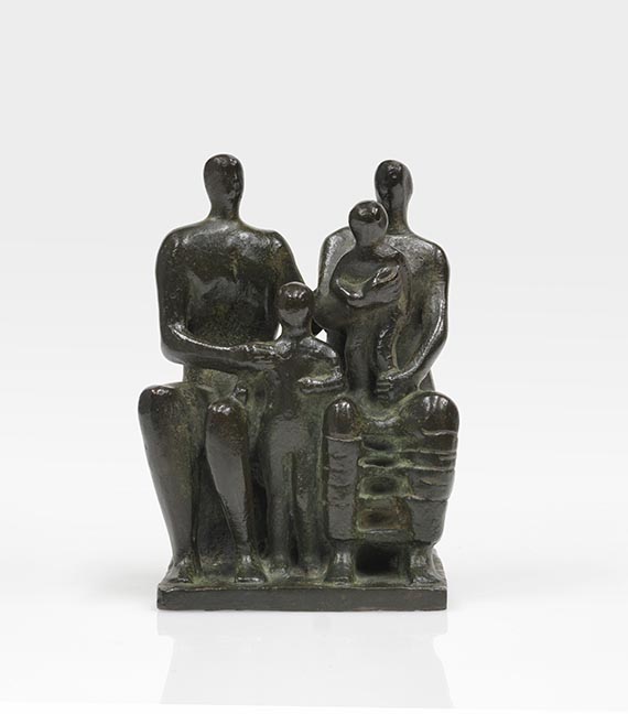 Henry Moore - Family Group - 