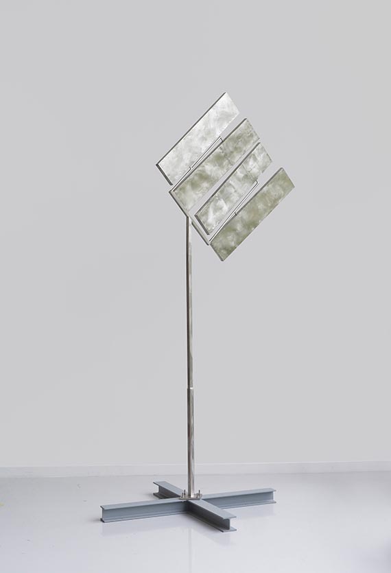 George Rickey - Four Rectangles Oblique II - 
