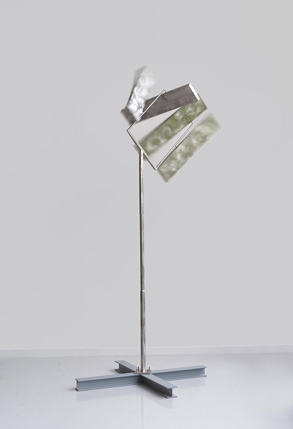 George Rickey - Four Rectangles Oblique II - 