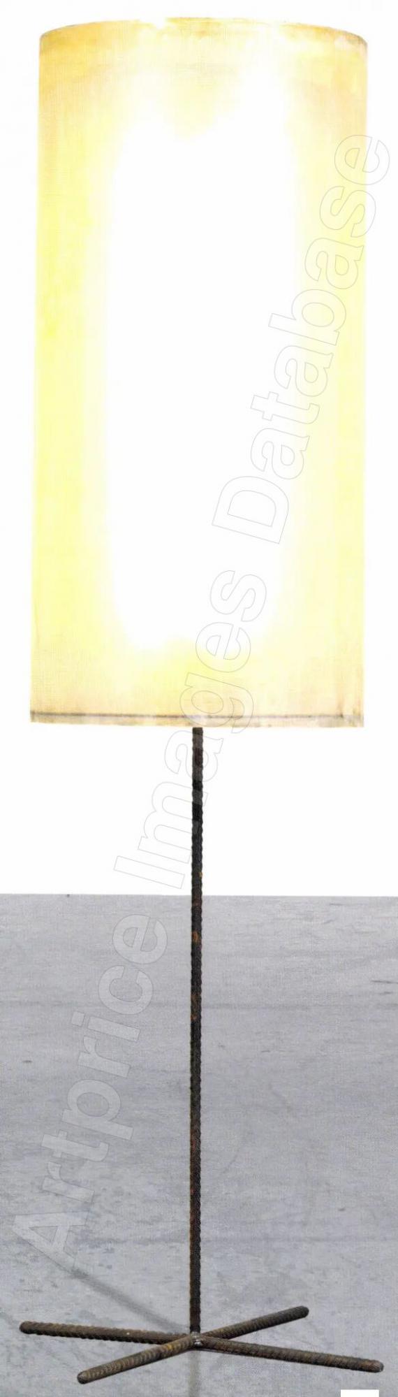"Midsize Lamp"...