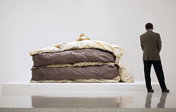 Illustration for: Claes Oldenburg, Floor Cake, 1962, Museum of Modern Art, New York. © Claes Oldenburg