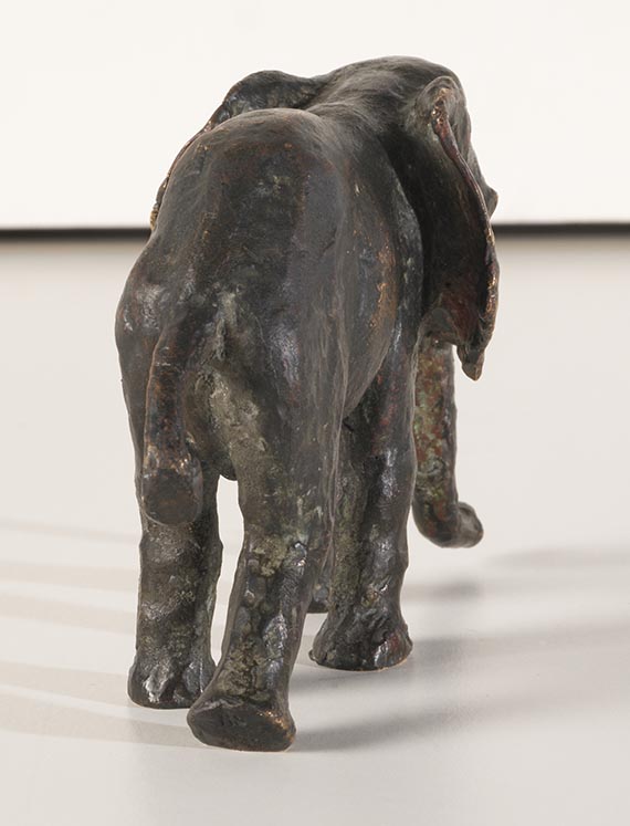 Renée Sintenis - Junger Elefant - Back side