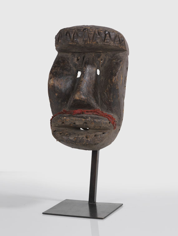   - Maske (kagle). Dan, Elfenbeinküste/Liberia - 