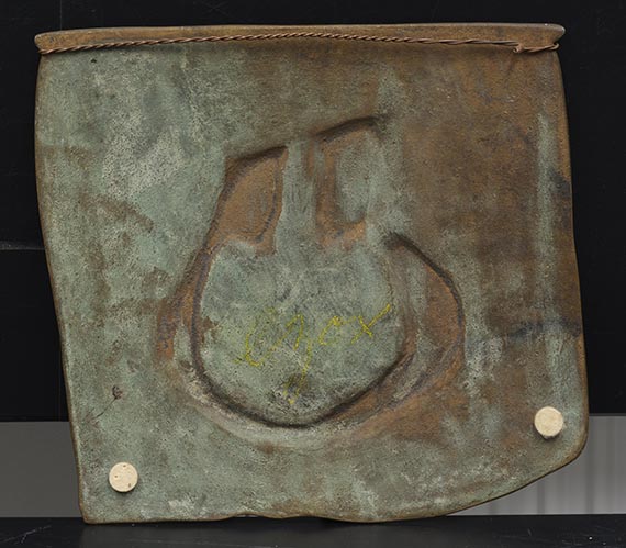 Ewald Mataré - Zueinander I - Back side