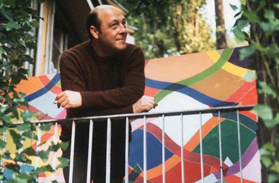 Illustration for: Piero Dorazio in Berlin, 1968.<br />Courtesy Archivio Piero Dorazio, Milan © Piero Dorazio by SIAE 2025/ VG Bild-Kunst, Bonn 2025