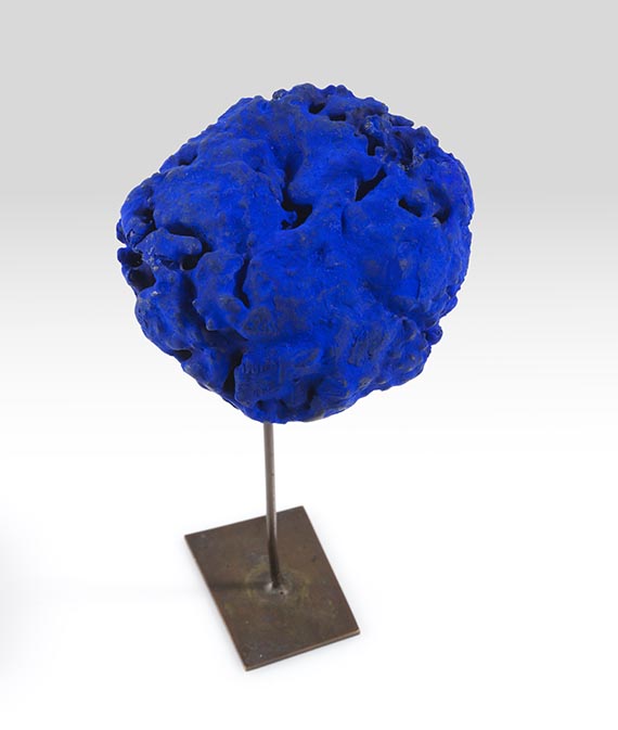 Yves Klein - Éponge - 