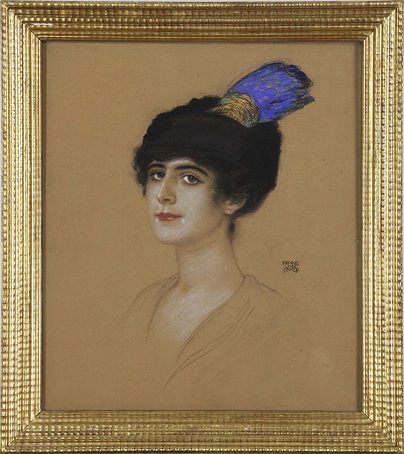 Franz von Stuck - Bildnis einer Dame mit Federschmuck - Frame image