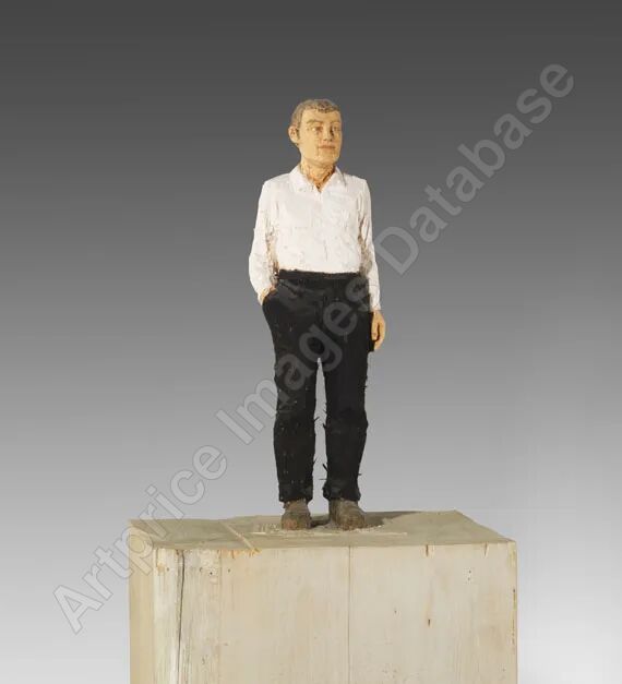 STEPHAN BALKENHOLMann mit weiße...