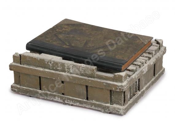 Gestapeltes Holz (1964)
Objekt (sheet...