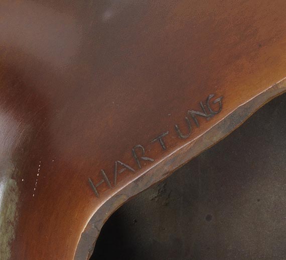 Karl Hartung - Kleine Liegende mit aufgestütztem Kopf - 