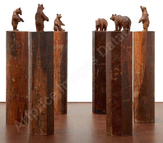 STEPHAN BALKENHOLSix bears (1991)