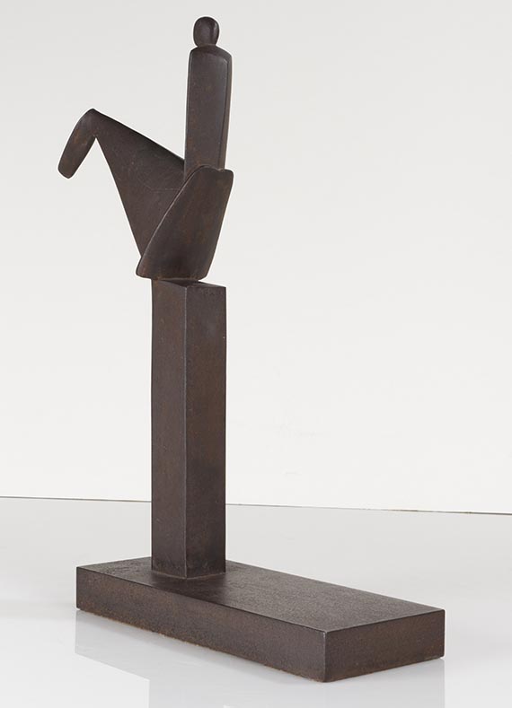 Fritz Koenig - Kleines Reiterstandbild - Back side